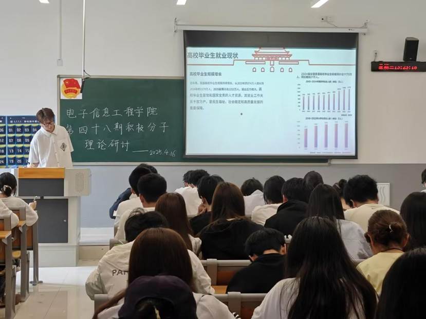 3AE89B82CC8BADDB666F275C0341F08E