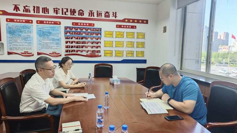 d376ec65f5f7b44f6e2a50a8428cbb08